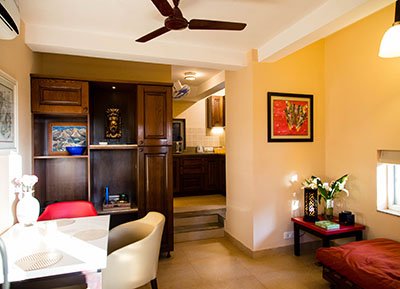 Poolside Cottage Kitchenette